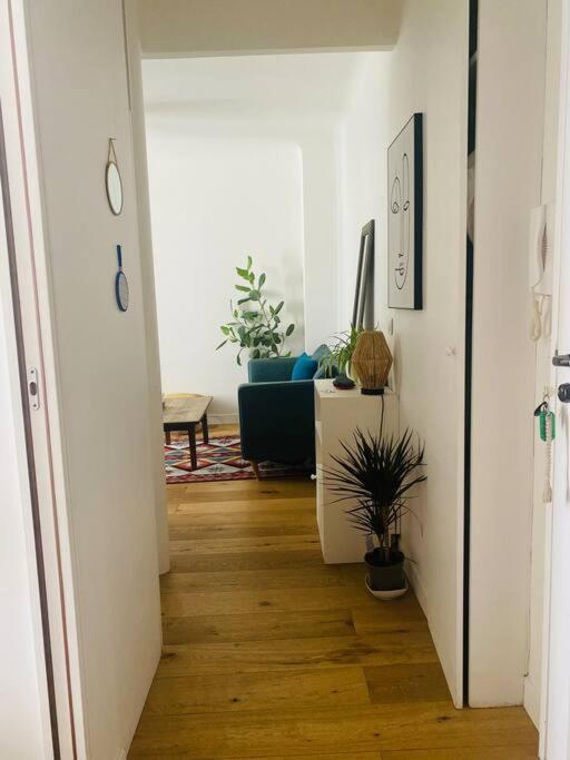 Paris - Appartement Cosy - Tour Eiffel A Pied Exterior foto